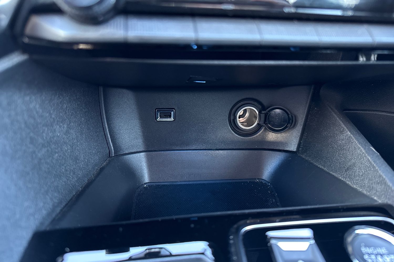 Used Peugeot 3008 2023 for sale - 77355408: Photo 56