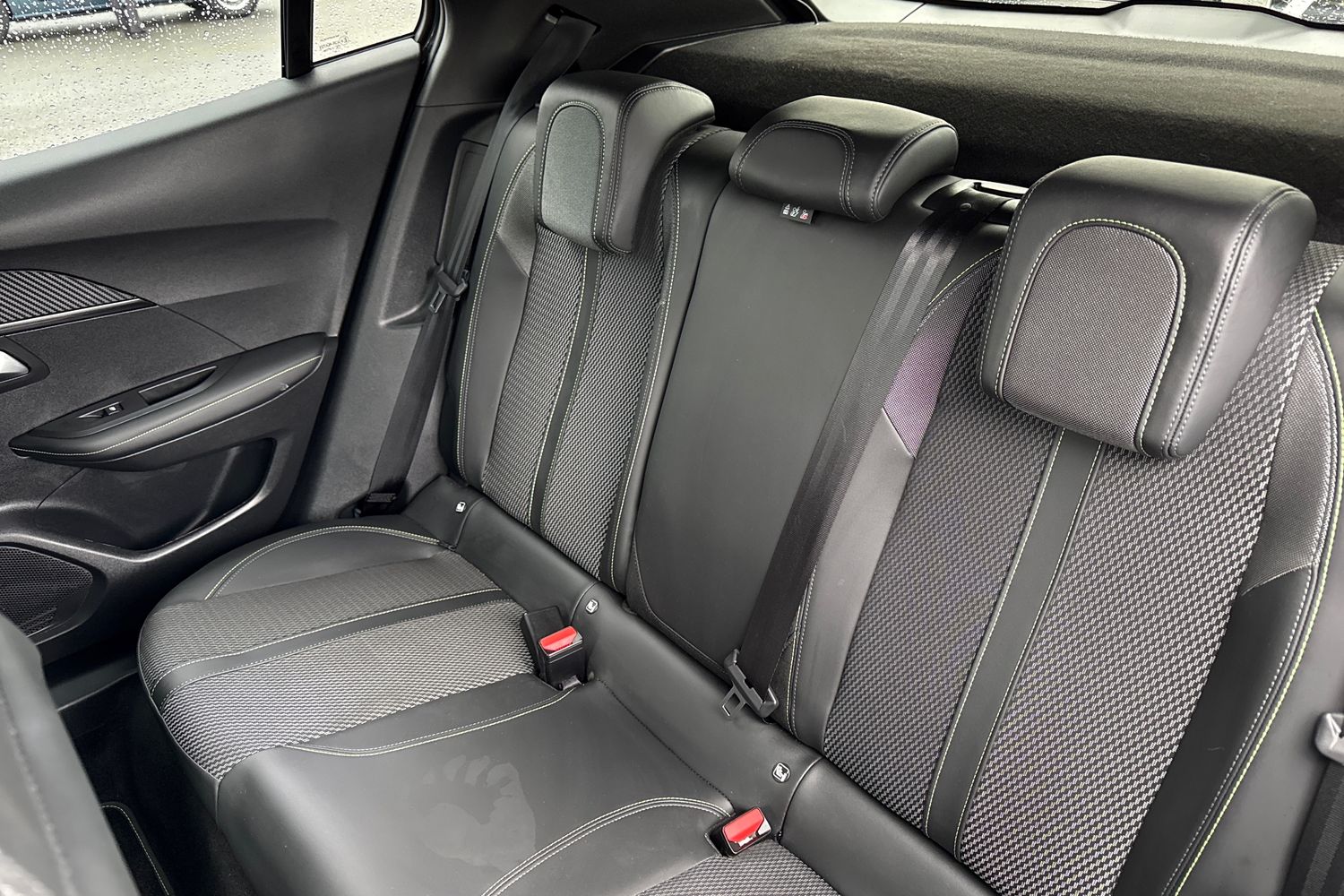 Used Peugeot E-2008 2023 for sale - 77158973: Photo 19