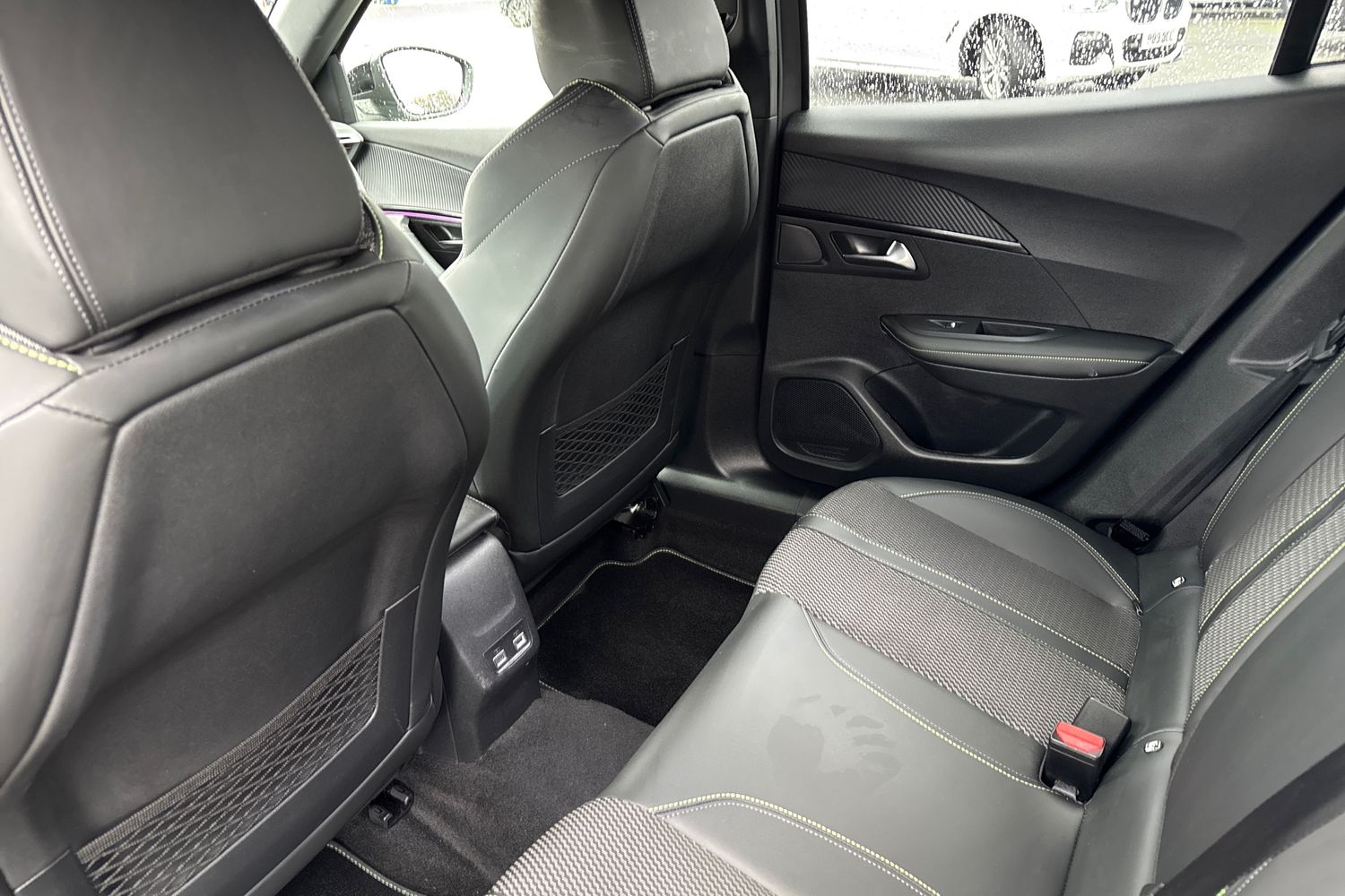 Used Peugeot E-2008 2023 for sale - 77158973: Photo 36