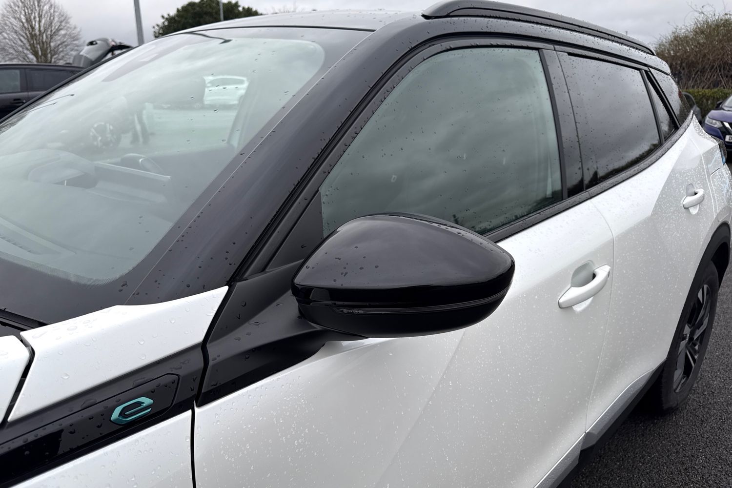 Used Peugeot E-2008 2022 for sale - 77282193: Photo 29