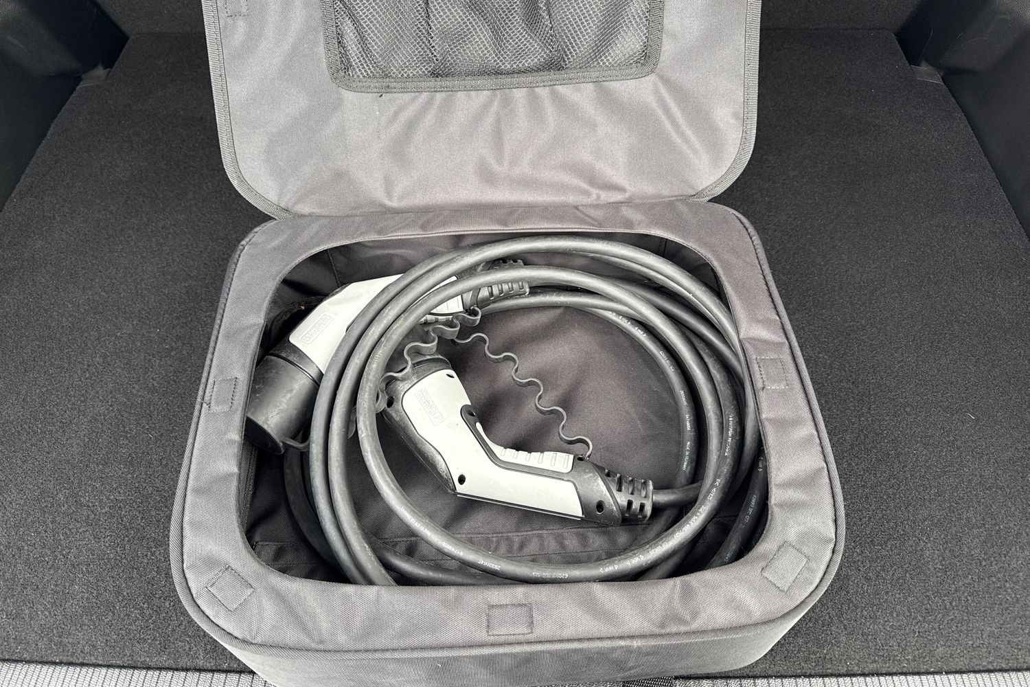 Used Peugeot E-2008 2022 for sale - 77282193: Photo 34