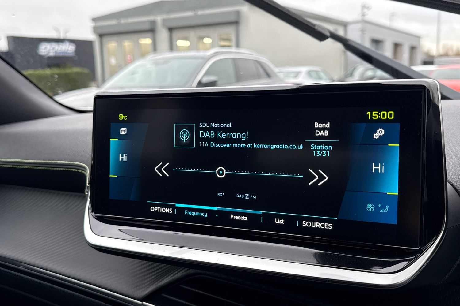 Used Peugeot E-2008 2022 for sale - 77282193: Photo 45