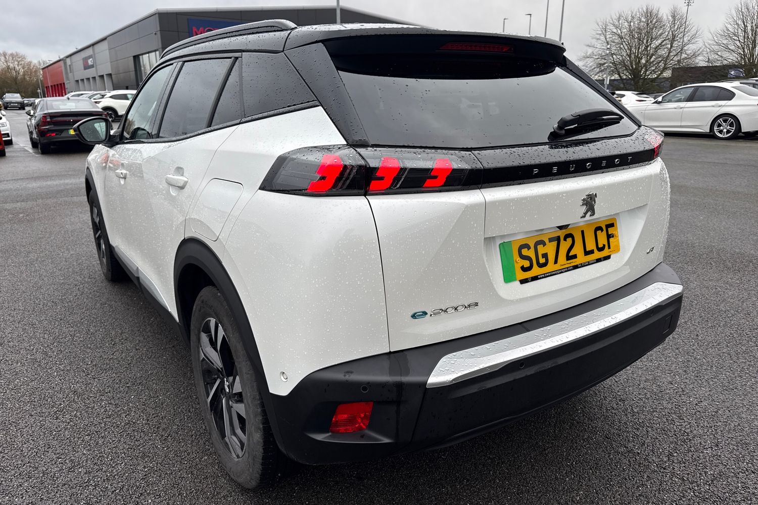 Used Peugeot E-2008 2022 for sale - 77282193: Photo 7