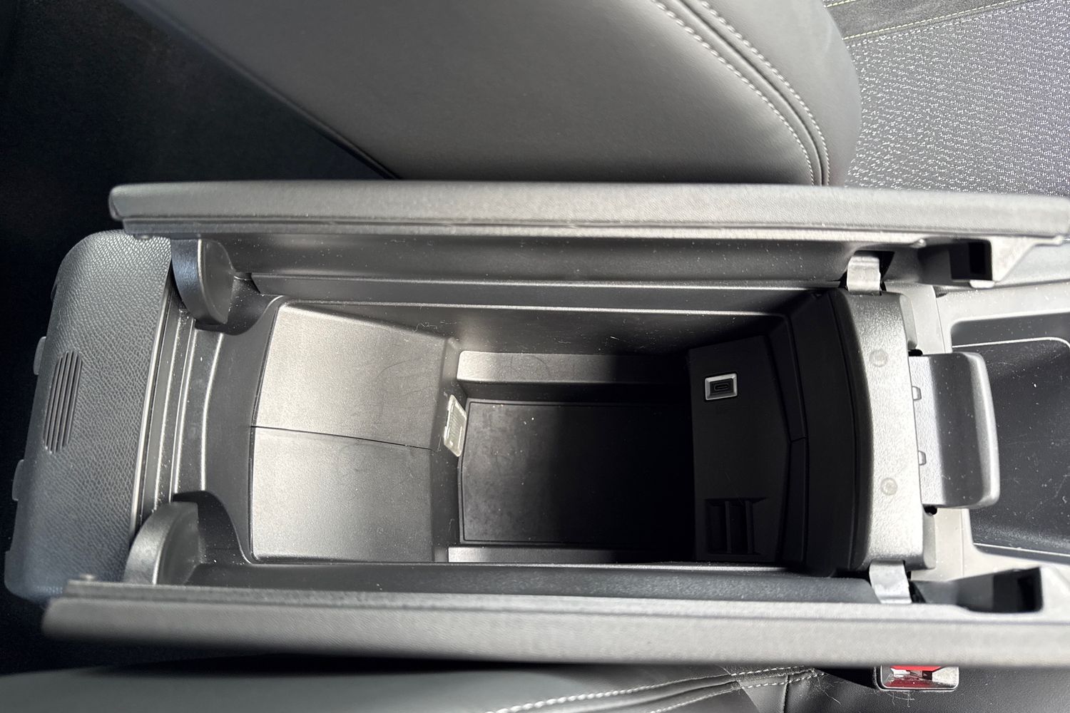 Used Peugeot 408 2025 for sale - 78016308: Photo 52