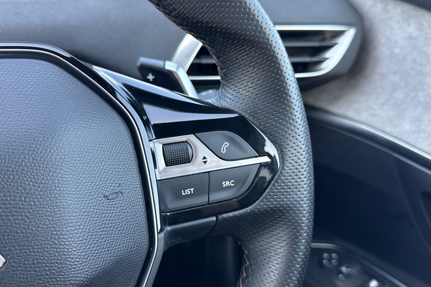 Used Peugeot 3008 2023 for sale - 77943773: Photo 40