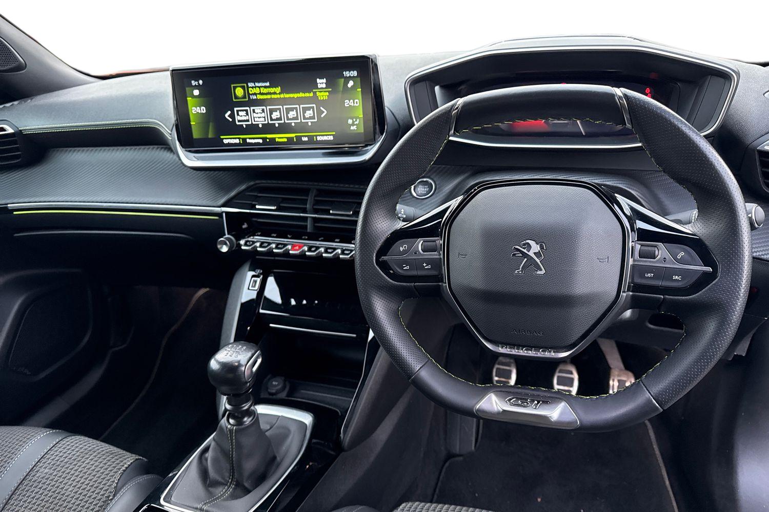 Used Peugeot 2008 2022 for sale - 77211512: Photo 17