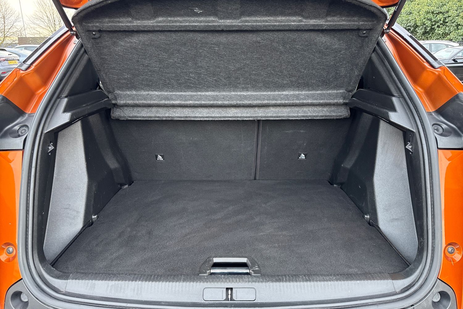 Used Peugeot 2008 2022 for sale - 77211512: Photo 6