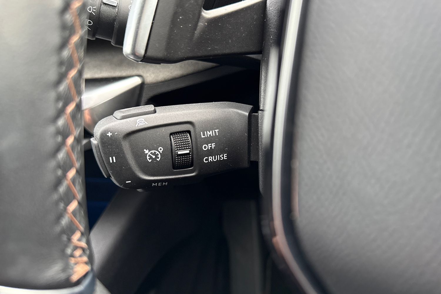 Used Peugeot 3008 2022 for sale - 77080068: Photo 43