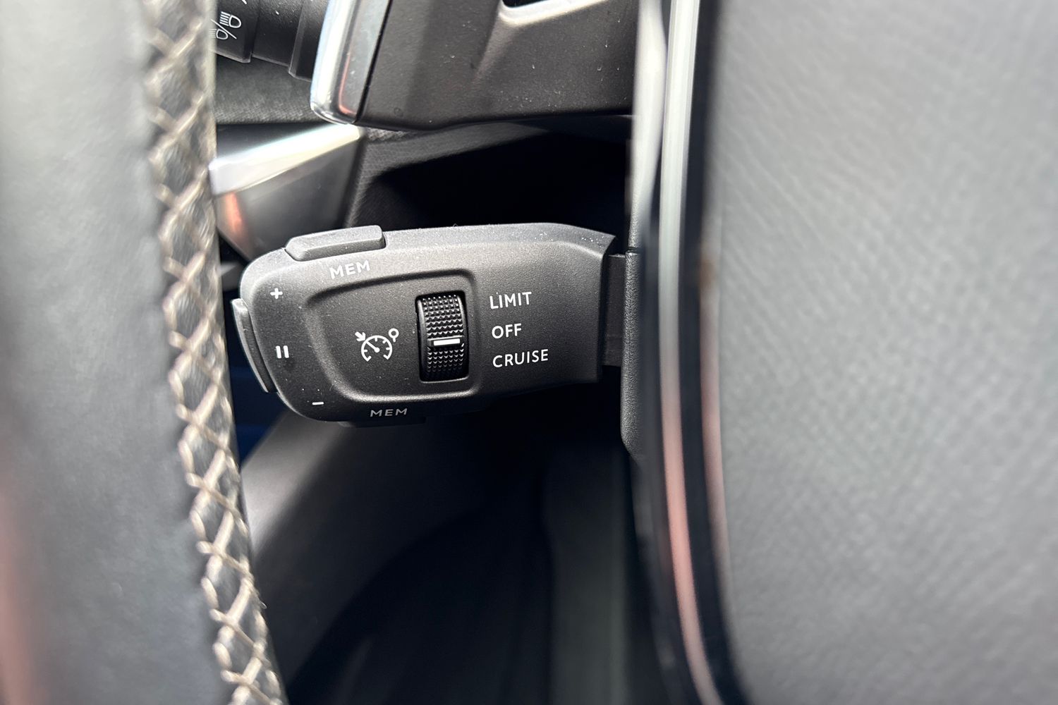 Used Peugeot 3008 2022 for sale - 77443877: Photo 41