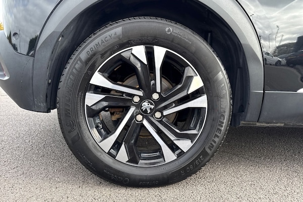 Used Peugeot E-2008 2021 for sale - 76207059: Photo 10