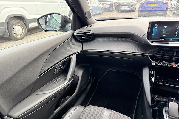 Used Peugeot E-2008 2021 for sale - 76207059: Photo 19