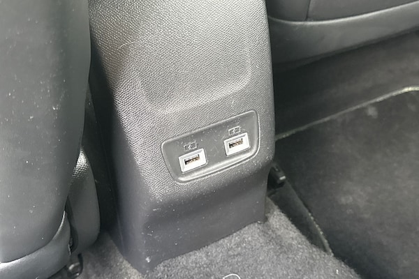 Used Peugeot E-2008 2021 for sale - 76207059: Photo 38