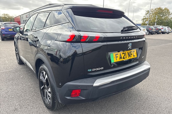 Used Peugeot E-2008 2021 for sale - 76207059: Photo 7