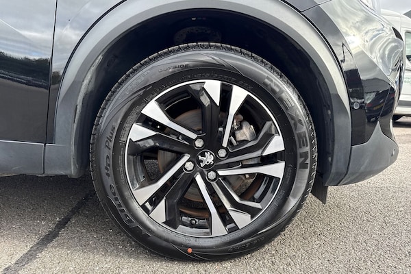 Used Peugeot E-2008 2021 for sale - 76207059: Photo 9
