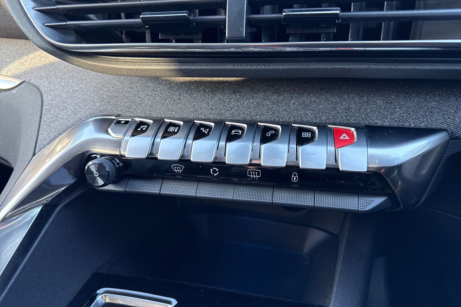 Used Peugeot 3008 2022 for sale - 76697679: Photo 56