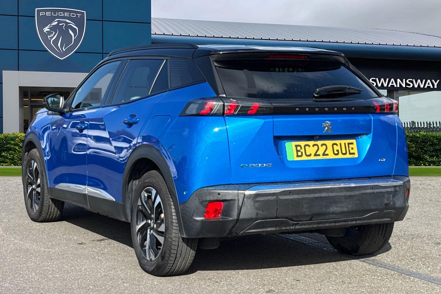 Used Peugeot 2008 2022 for sale - 77842924: Photo 2