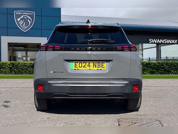 Used Peugeot E-2008 2024 for sale - 78422146: Photo