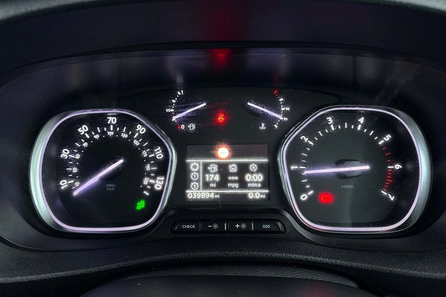 Used Peugeot Traveller 2019 for sale - 77158841: Photo 39