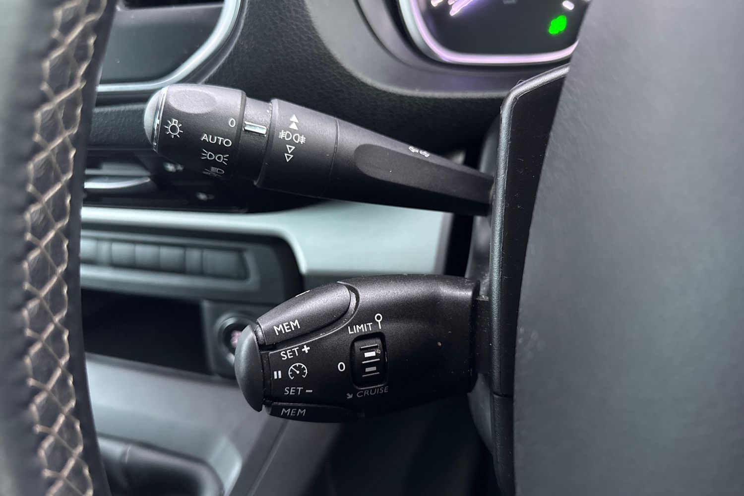 Used Peugeot Traveller 2019 for sale - 77158841: Photo 42