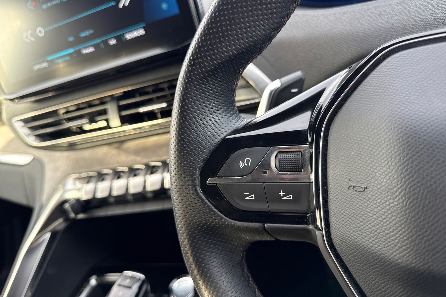 Used Peugeot 3008 2021 for sale - 76929337: Photo 37