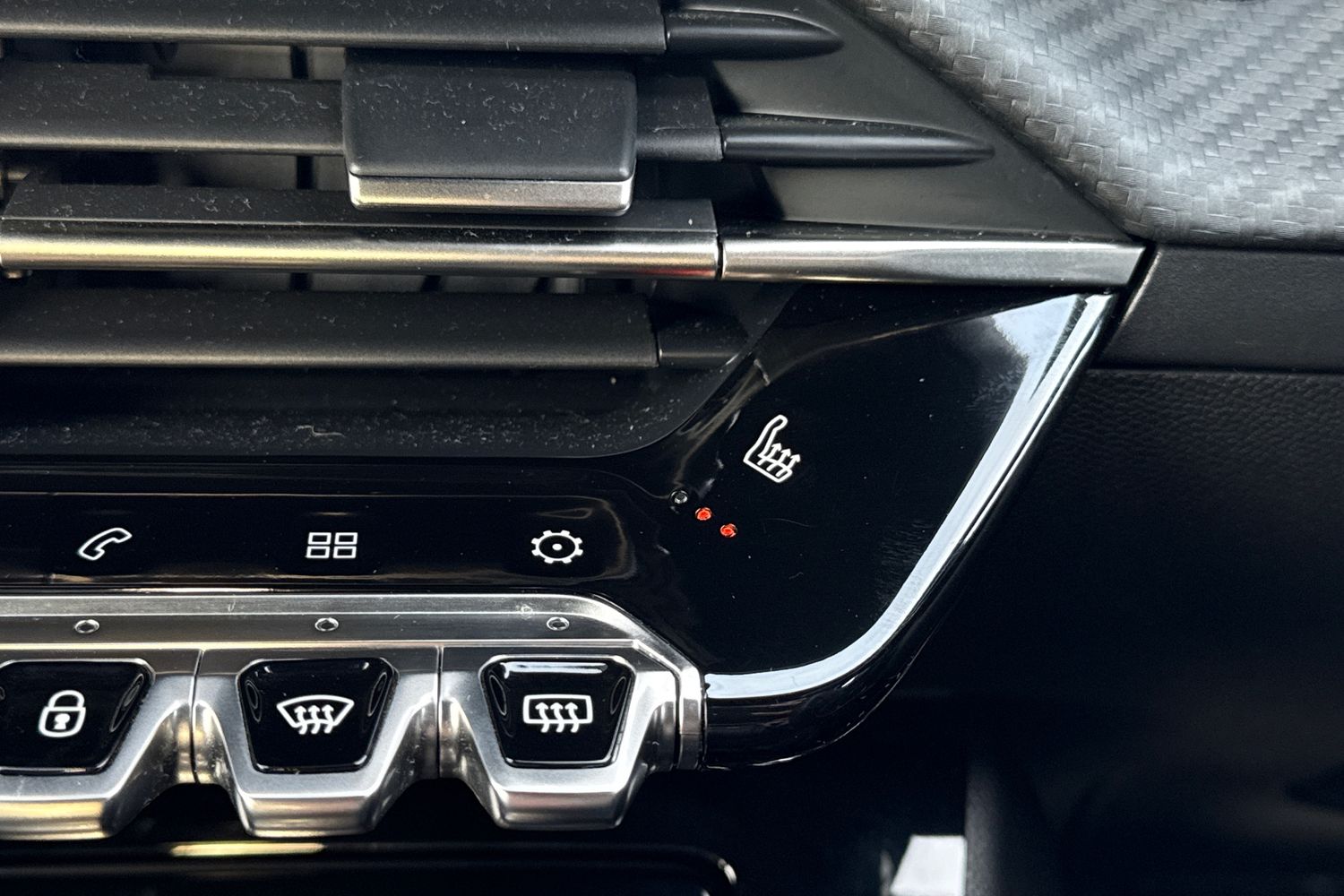 Used Peugeot 2008 2023 for sale - 76711808: Photo 56