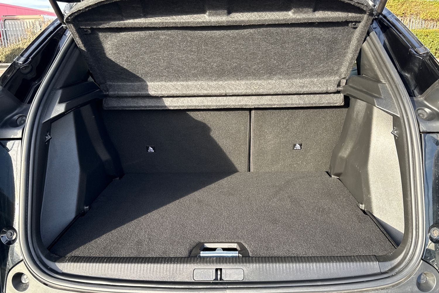 Used Peugeot 2008 2023 for sale - 76711808: Photo 6