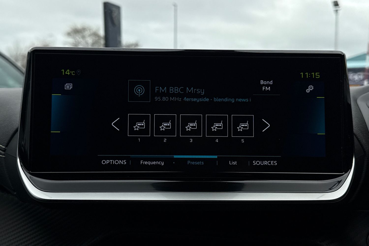 Used Peugeot E-2008 2023 for sale - 78079091: Photo 43