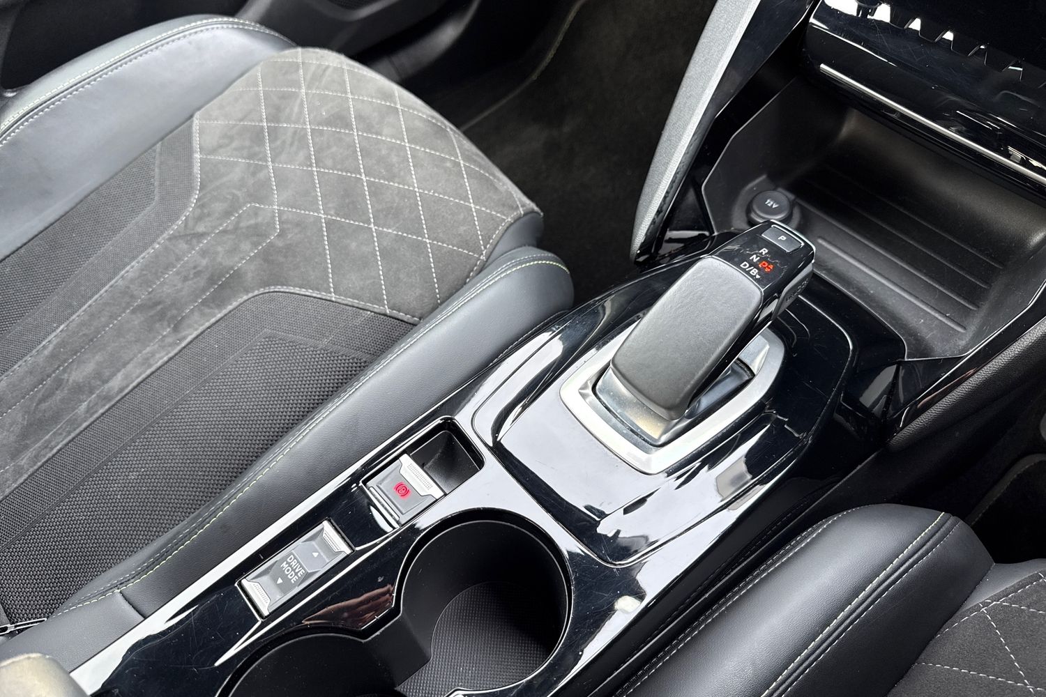 Used Peugeot 2008 2021 for sale - 77973356: Photo 23