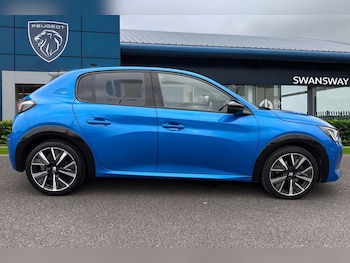 Used Peugeot 208 2022 for sale - 76232559: Photo 3