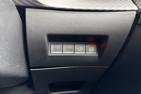Used Peugeot 208 2022 for sale - 76232559: Photo 42