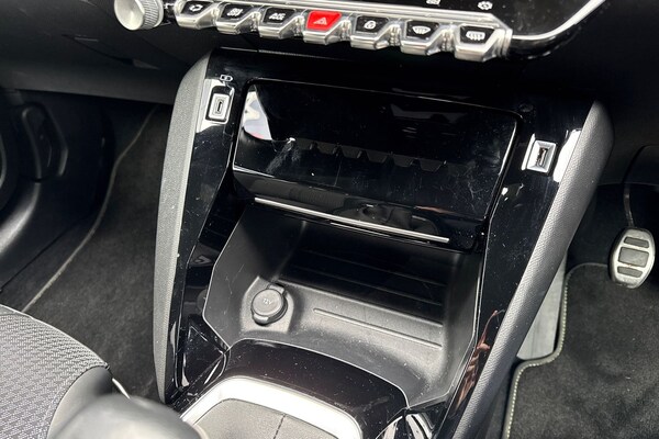 Used Peugeot 208 2022 for sale - 76232559: Photo 56