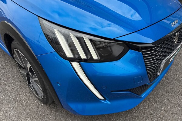 Used Peugeot 208 2022 for sale - 76232559: Photo 8
