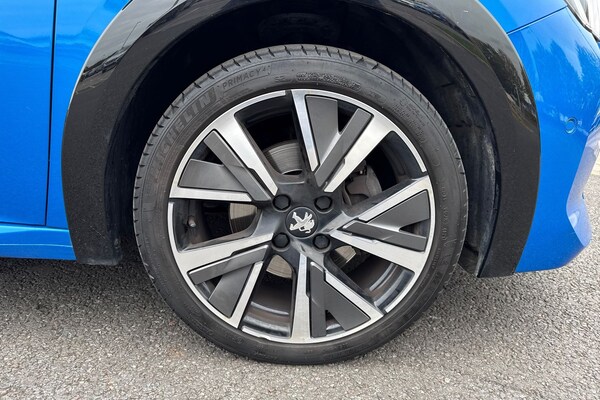 Used Peugeot 208 2022 for sale - 76232559: Photo 9