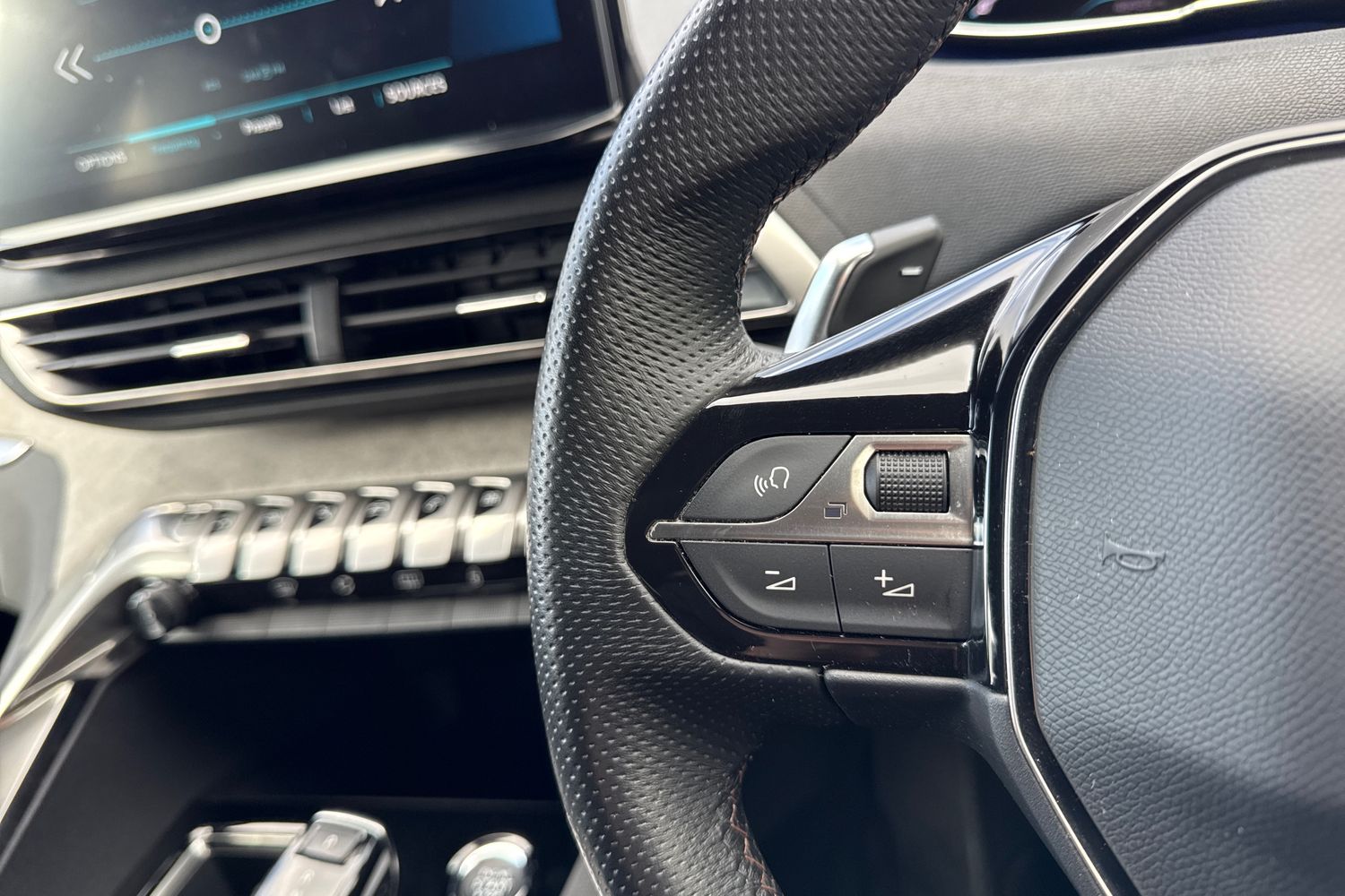 Used Peugeot 3008 2022 for sale - 78016258: Photo 39