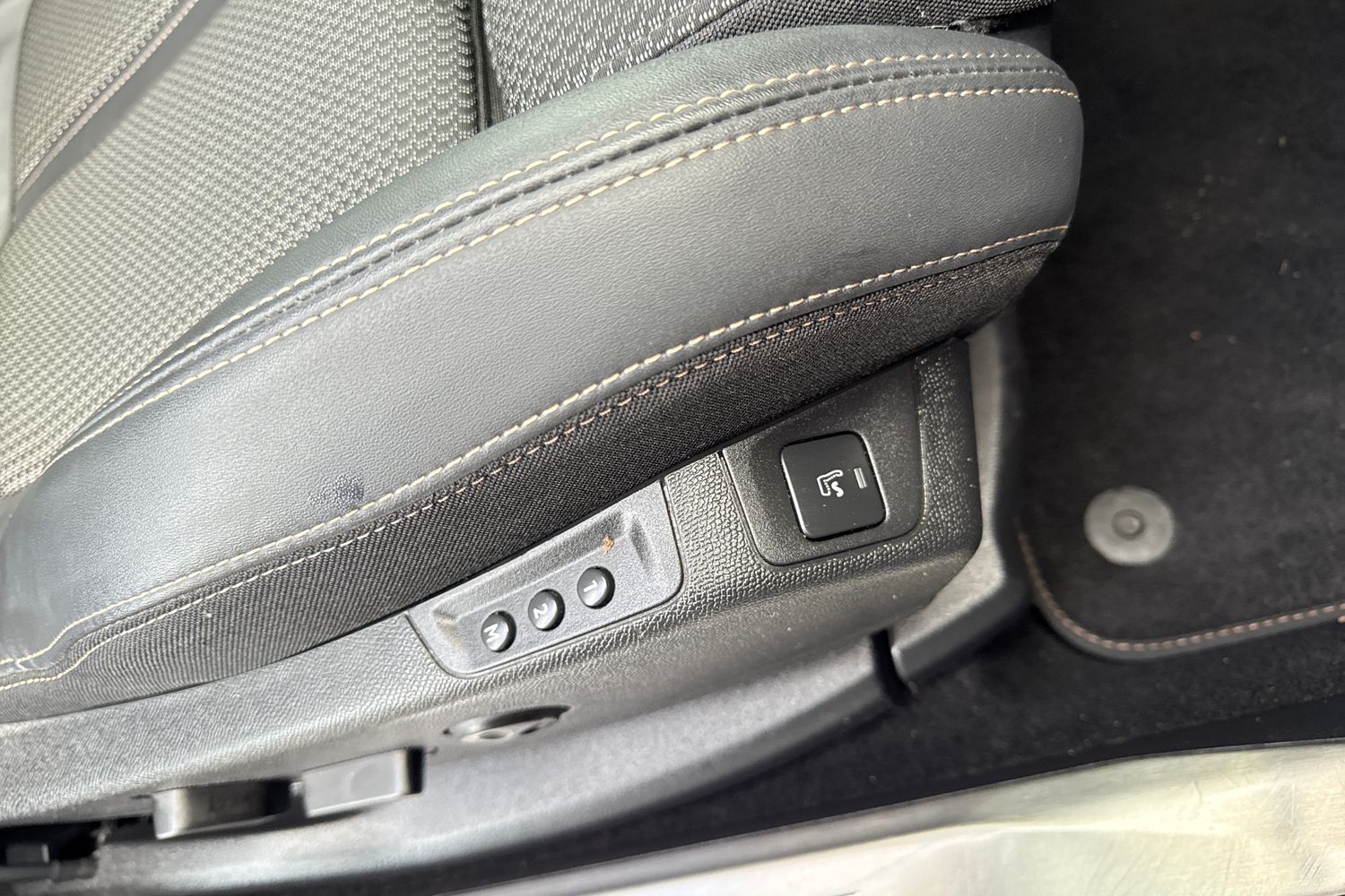 Used Peugeot 3008 2022 for sale - 76805292: Photo 39