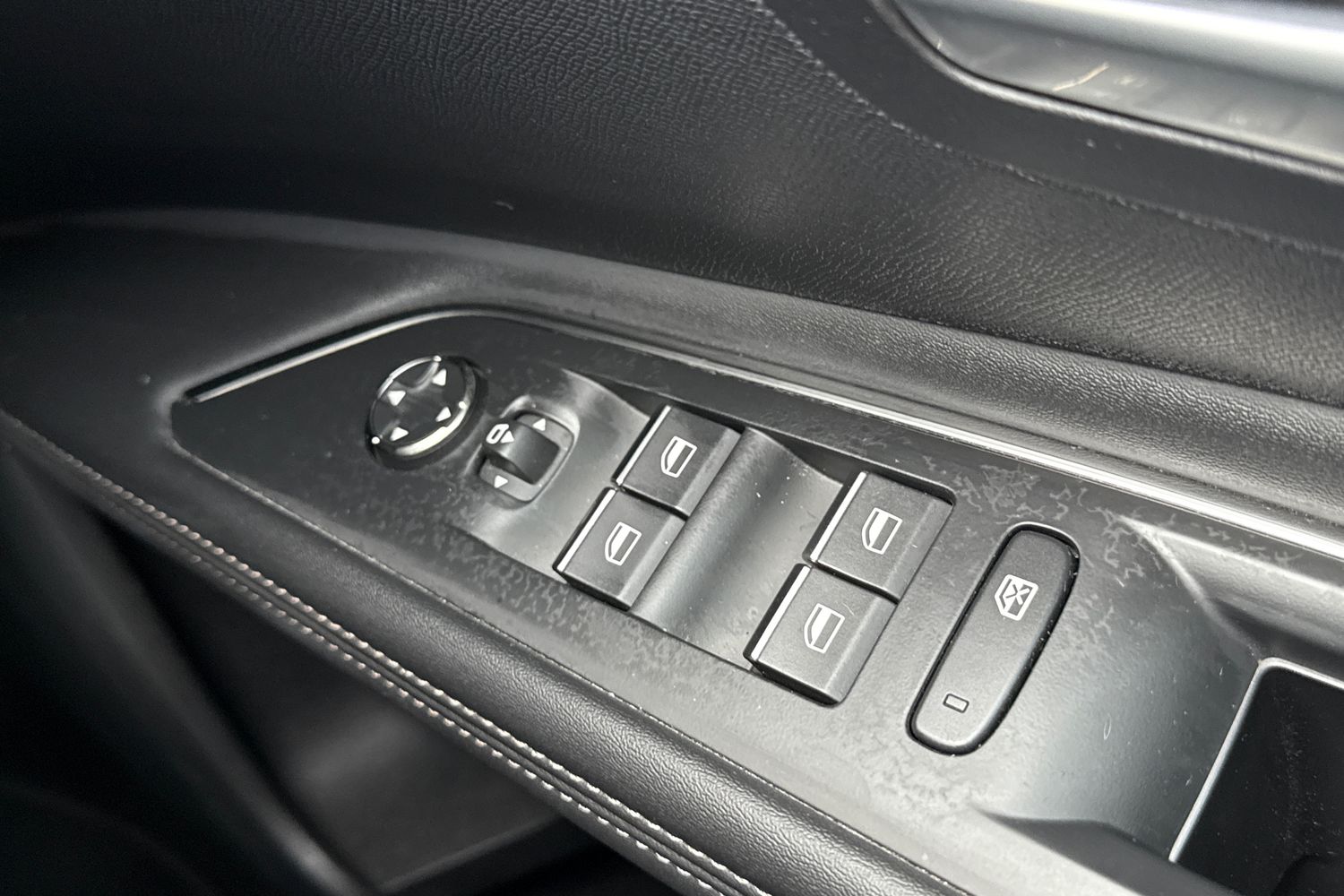 Used Peugeot 3008 2022 for sale - 76805292: Photo 43