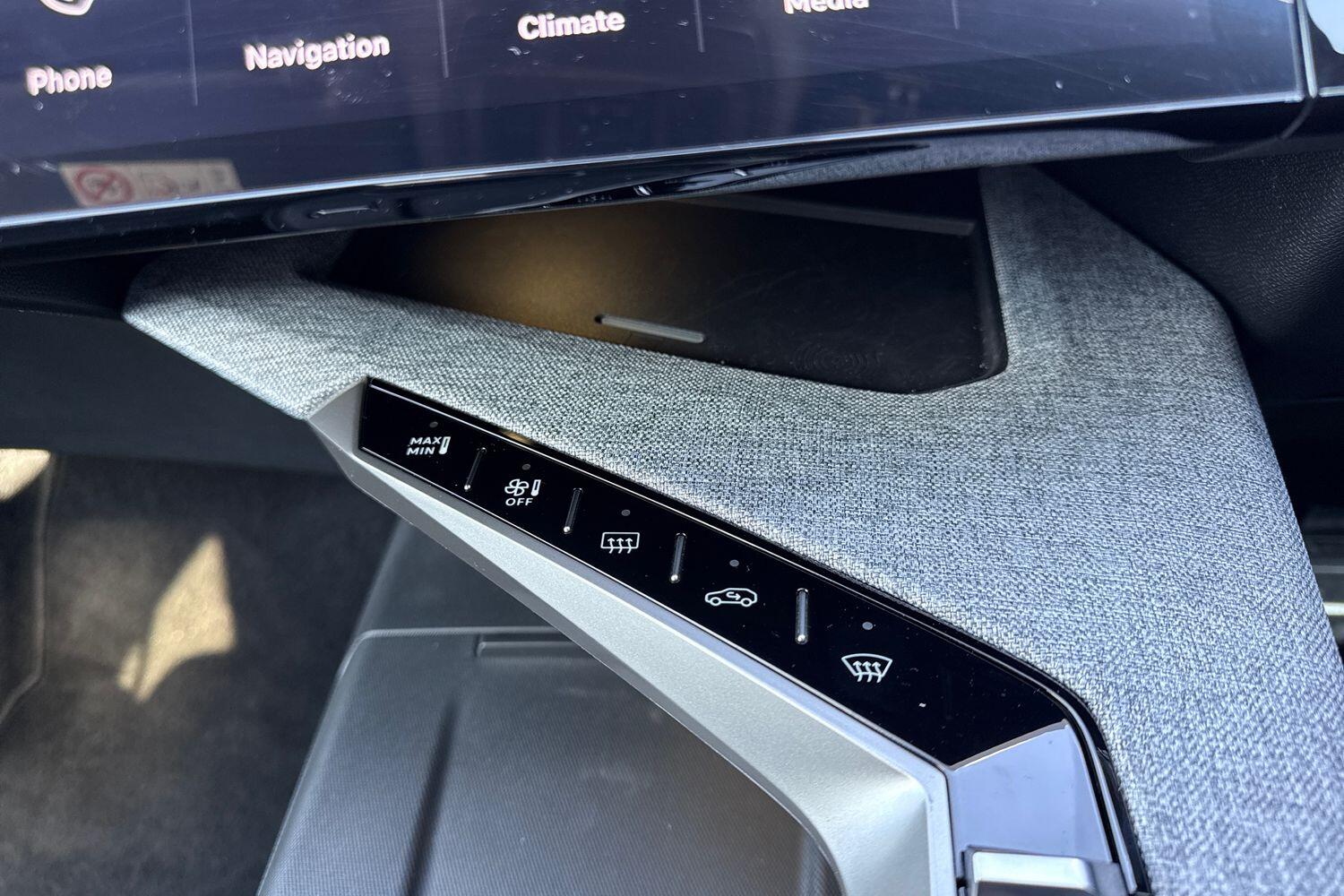 Used Peugeot 3008 2024 for sale - 76697714: Photo 56