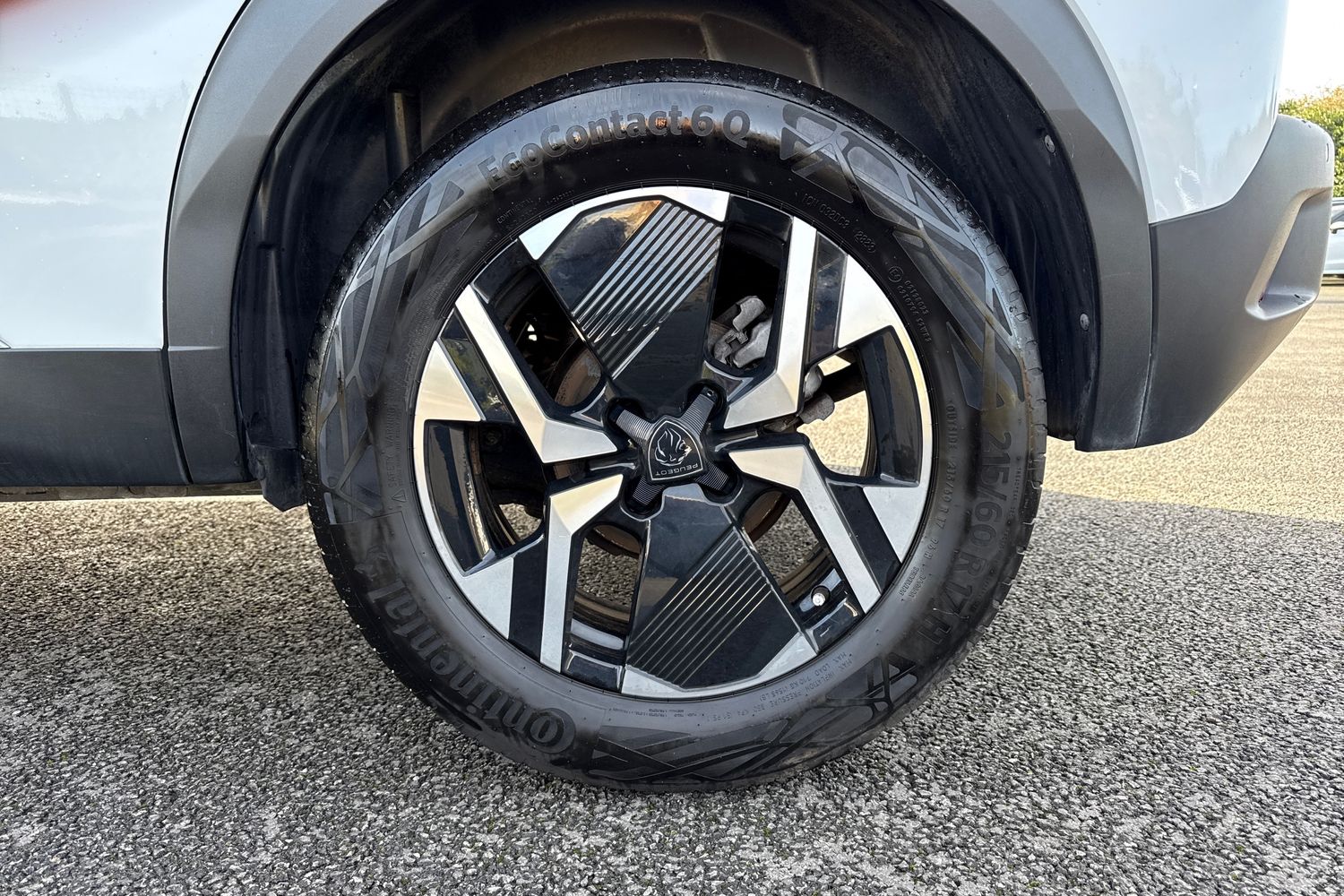 Used Peugeot 2008 2023 for sale - 76405851: Photo 12