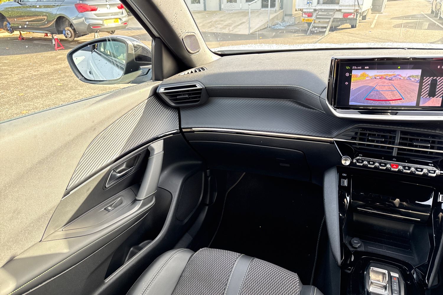 Used Peugeot 2008 2023 for sale - 76405851: Photo 19