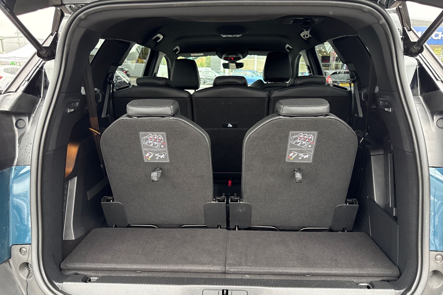 Used Peugeot 5008 2024 for sale - 76158218: Photo 37