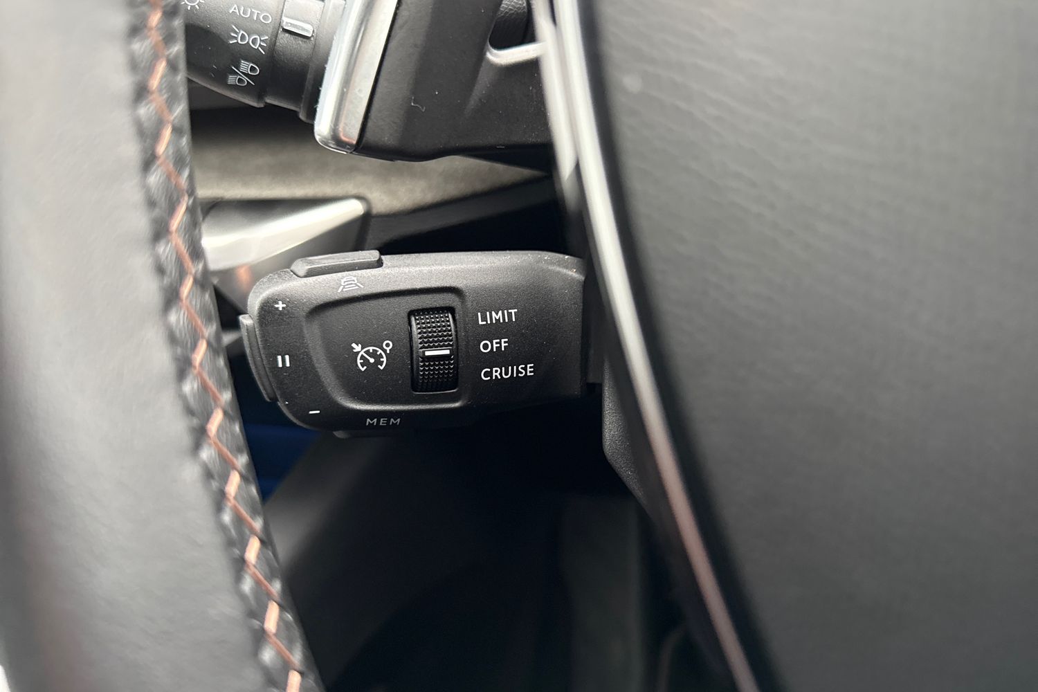 Used Peugeot 5008 2024 for sale - 76158218: Photo 42