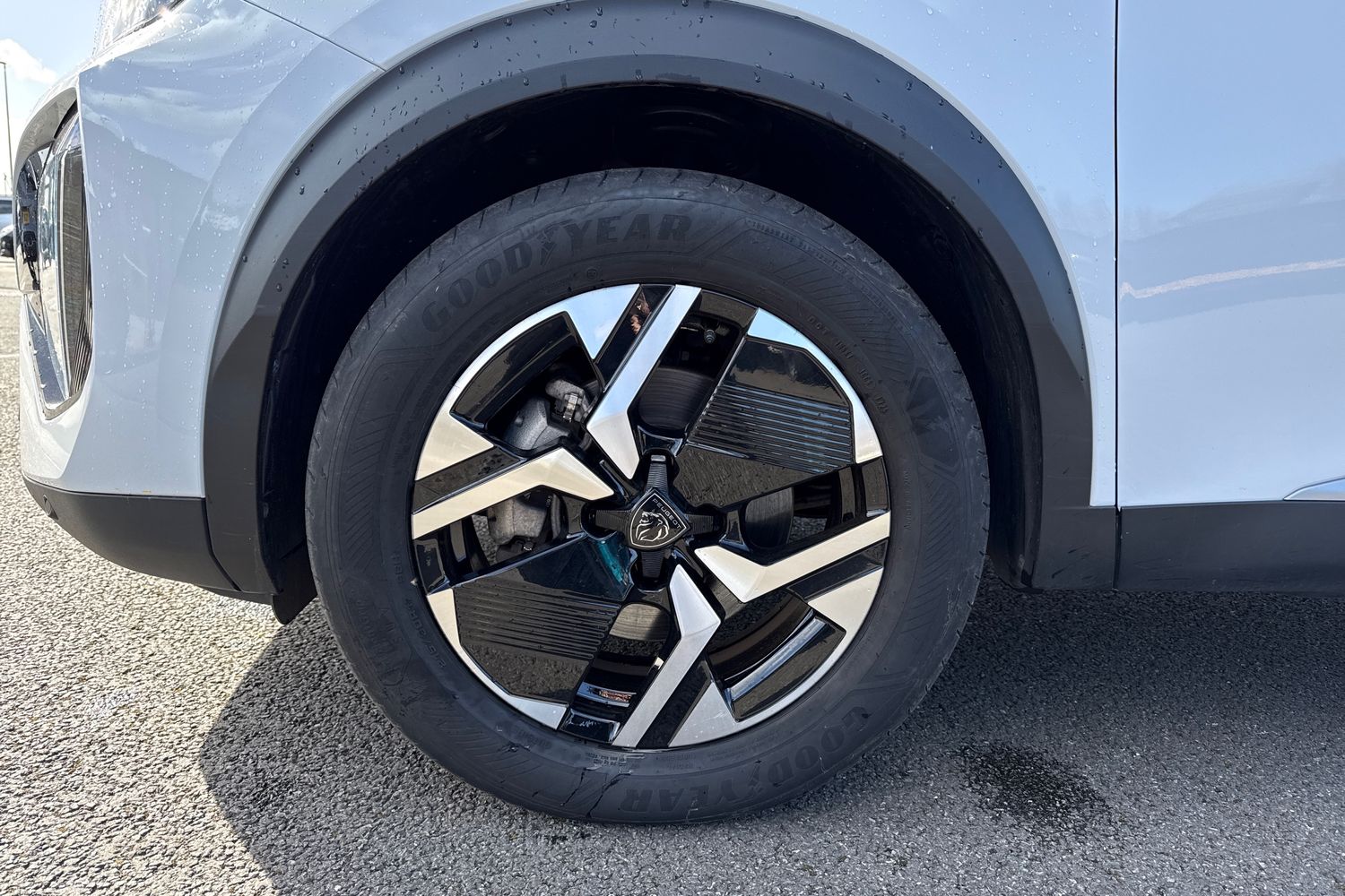 Used Peugeot 2008 2025 for sale - 77842801: Photo 11