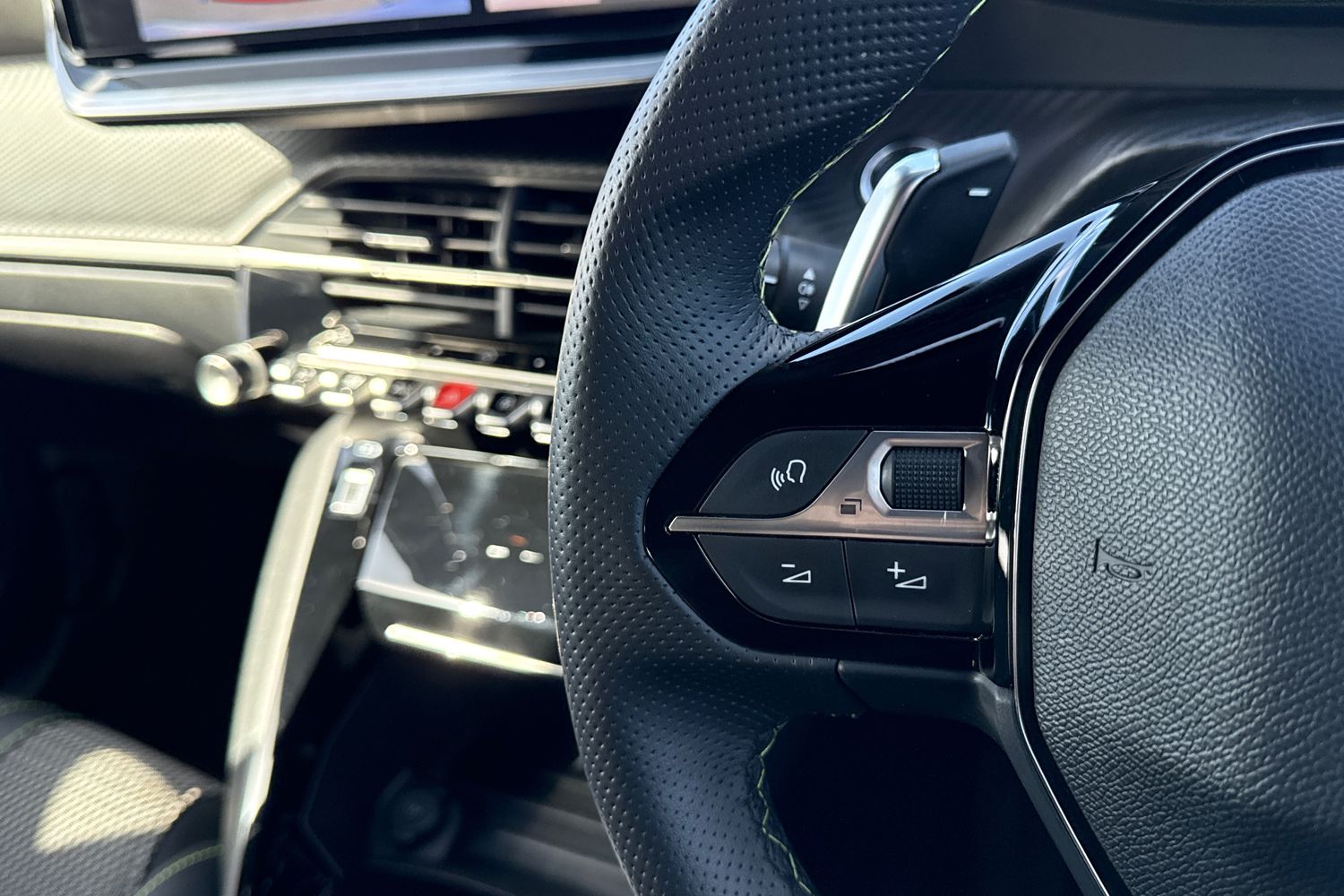 Used Peugeot 2008 2025 for sale - 77842801: Photo 37