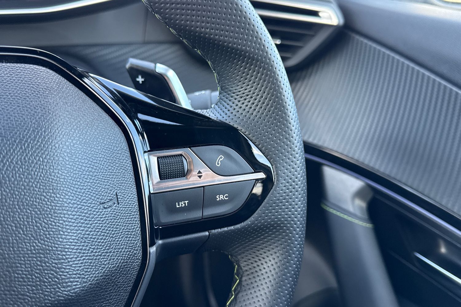 Used Peugeot 2008 2025 for sale - 77842801: Photo 38