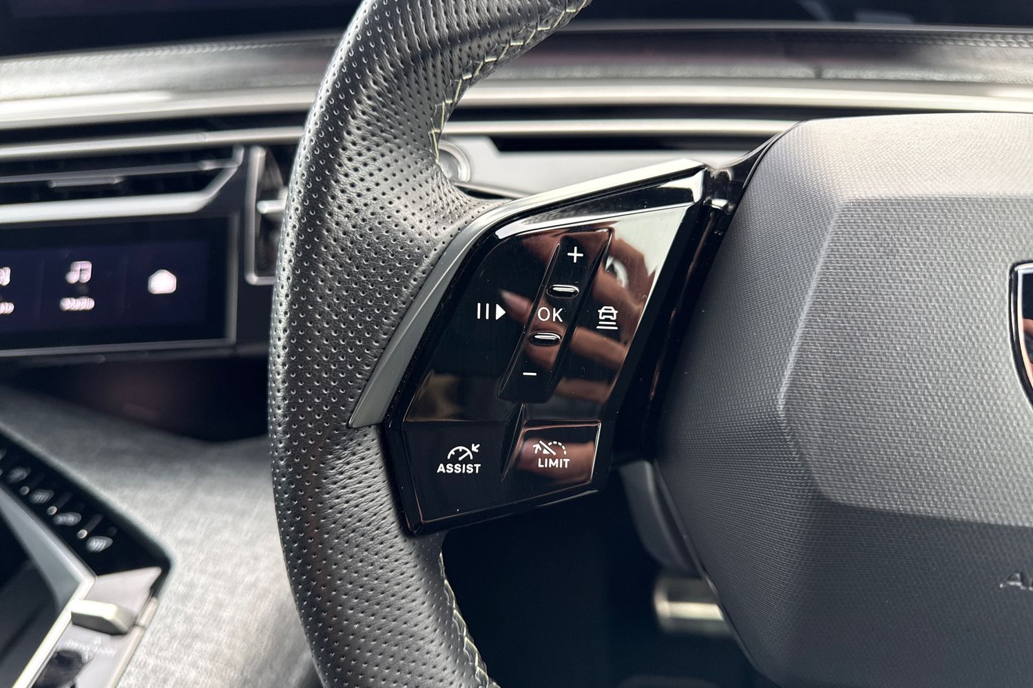 Used Peugeot 3008 2024 for sale - 76844524: Photo 38