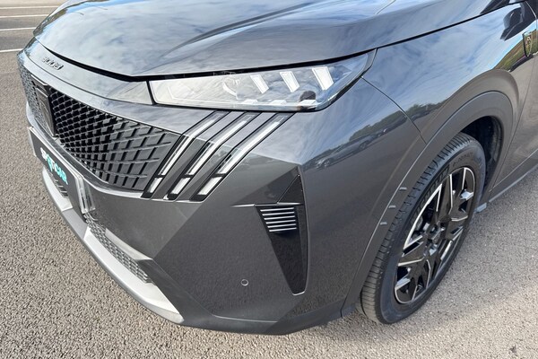 Used Peugeot 3008 2024 for sale - 76047257: Photo 25