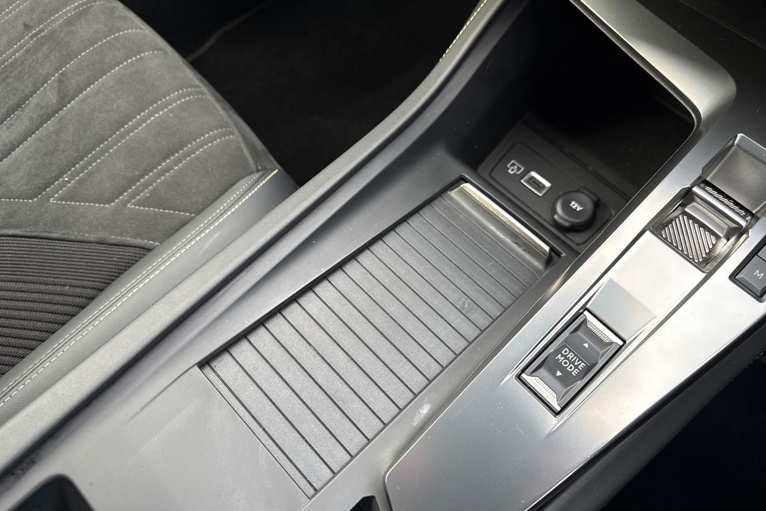 Used Peugeot 408 2024 for sale - 76711765: Photo 55