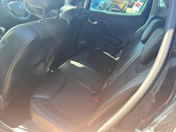 Used Renault Clio 2018 for sale - 75355351: Photo 32