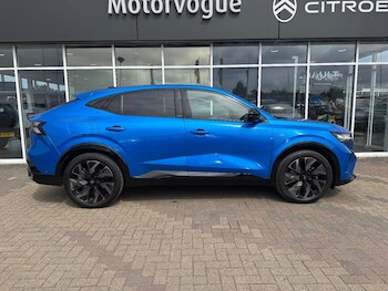 Used Renault Other 2024 for sale - 76999528: Photo