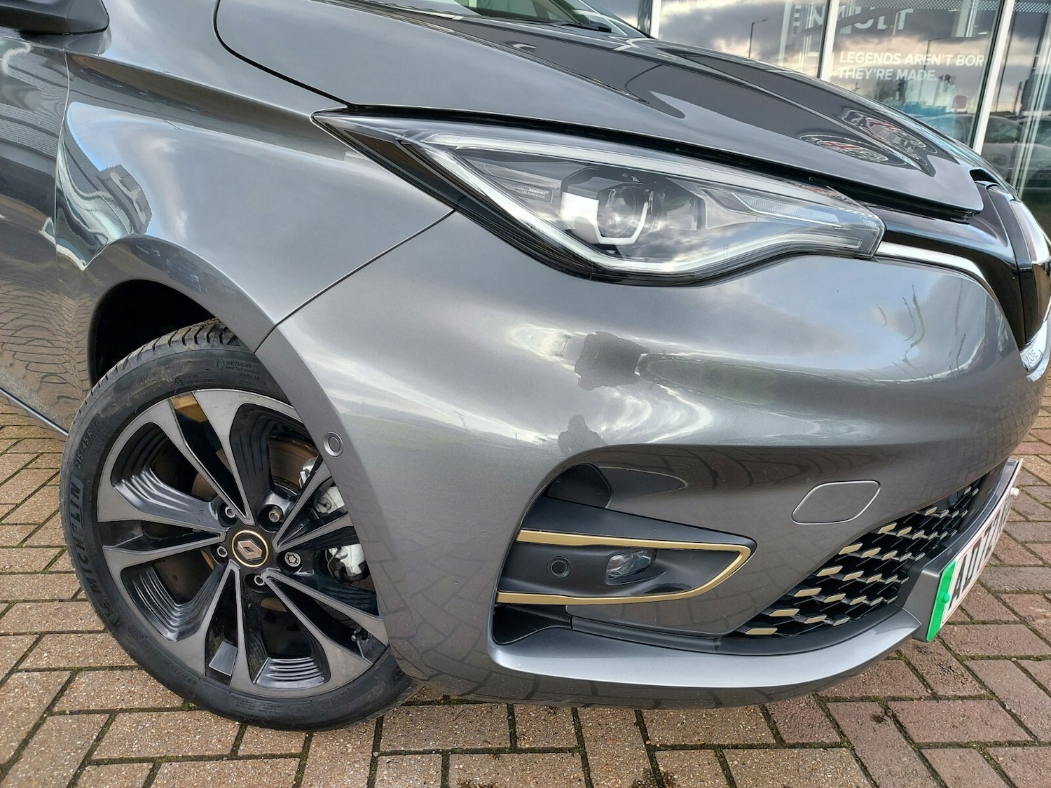 Used Renault Zoe 2023 for sale - 76868684: Photo 12